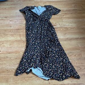 The Raconteur Floral Maxi Dress Black Boho Cottagecore Flowy V Neck Petite SP